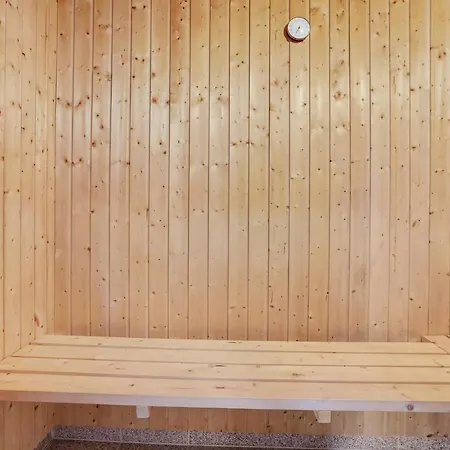 בית נופש Gorgeous Home In Romo With Sauna *
