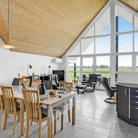 Gorgeous Home In Romo With Sauna * Romo